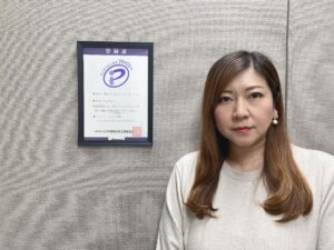 更新でもいつもお世話になってます。面倒な作業の多くをお任せできることがとても助かってます（SES・人材派遣業）
